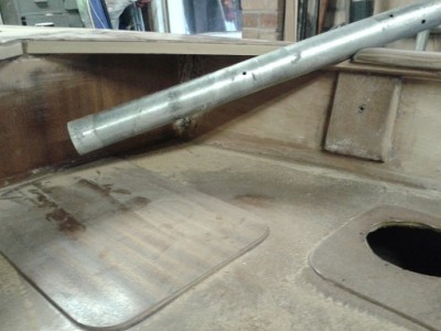 Position of front wing bar. This tube will join to a short stump carrying the mast step.