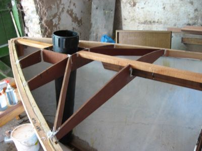 Another shot of the foredeck/mast support arrangement. The plastic tube was a trial fit to make sure I got the rake right. I did toy with glassing it to produce a cone, but went for a wooden box section instead
Keywords: n18-sibrwd