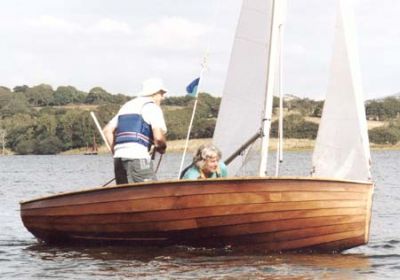 CVRDA Rally at Roadford S.C. 2002
Go on....sit down its not a skiff 
Keywords: roadford events2002