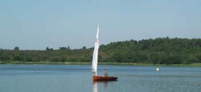 CVRDA Rally at Frensham Pond S.C. 2003
Keywords: frensham-pond events2003