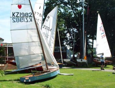 CVRDA Rally at Frensham Pond S.C. 2003
Keywords: frensham-pond events2003