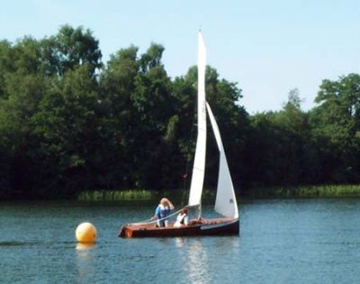 CVRDA Rally at Frensham Pond S.C. 2003
Keywords: frensham-pond events2003