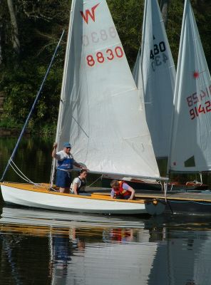 CVRDA Rally at Shearwater 2004
CVRDA rally atShearwater Sailing Club May 2004
Keywords: events2004 shearwater
