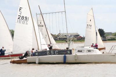 CVRDA Rally at Brightlingsea S.C. 2006
Keywords: brightlingsea events2006