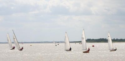CVRDA Rally at Brightlingsea S.C. 2006
Keywords: brightlingsea events2006