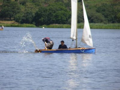 CVRDA Rally at Frensham Pond S.C. 2006
Keywords: frensham-pond events2006
