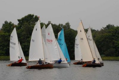 CVRDA Rally at Frensham Pond S.C. 2007
Keywords: frensham-pond events2007