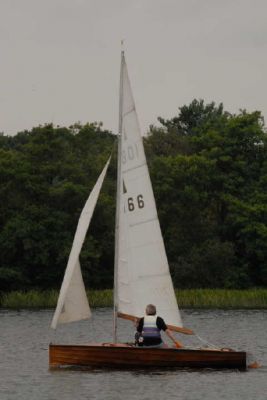 CVRDA Rally at Frensham Pond S.C. 2007
Keywords: frensham-pond events2007