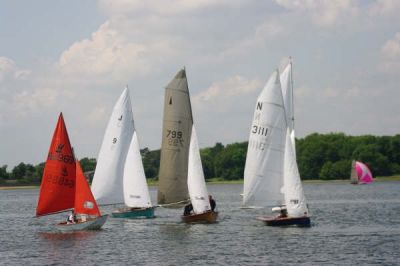 CVRDA Rally at Bough Beech 2009
CVRDA rally at Bough Beech Sailing Club June 2009
Keywords: bough-beech events2009
