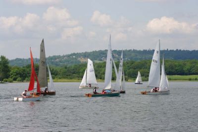 CVRDA Rally at Bough Beech 2009
CVRDA rally at Bough Beech Sailing Club June 2009
Keywords: bough-beech events2009