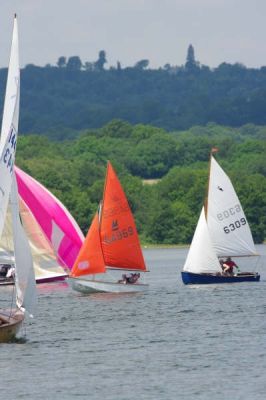 CVRDA Rally at Bough Beech 2009
CVRDA rally at Bough Beech Sailing Club June 2009
Keywords: bough-beech events2009