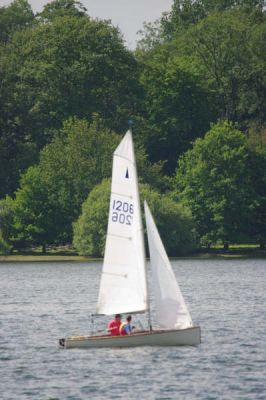 CVRDA Rally at Bough Beech 2009
CVRDA rally at Bough Beech Sailing Club June 2009
Keywords: bough-beech events2009