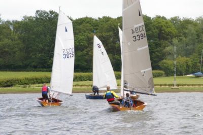 CVRDA Rally at Bough Beech 2010
CVRDA rally at Bough Beech Sailing Club June 2010
Keywords: bough-beech cvrda events2010