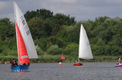 CVRDA National Rally at Hunts 2016
CVRDA national rally at Hunts Sailing Club August 2016
Keywords: hunts events2016