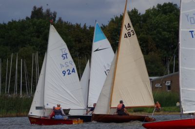 CVRDA National Rally at Hunts 2016
CVRDA national rally at Hunts Sailing Club August 2016
Keywords: hunts events2016