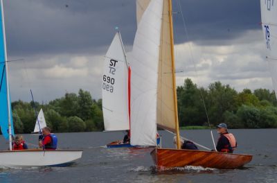 CVRDA National Rally at Hunts 2016
CVRDA national rally at Hunts Sailing Club August 2016
Keywords: hunts events2016