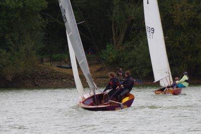 CVRDA Rally at Banbury Sailing Club Sept 2017
CVRDA Rally at Banbury Sailing Club Sept 2017
Keywords: banbury events2017