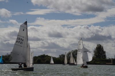 CVRDA Rally at Banbury Sailing Club Sept 2017
CVRDA Rally at Banbury Sailing Club Sept 2017
Keywords: banbury events2017
