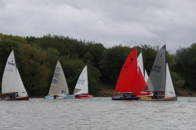 CVRDA Rally at Banbury Sailing Club Sept 2017
CVRDA Rally at Banbury Sailing Club Sept 2017
Keywords: banbury events2017