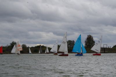 CVRDA Rally at Banbury Sailing Club Sept 2017
CVRDA Rally at Banbury Sailing Club Sept 2017
Keywords: banbury events2017