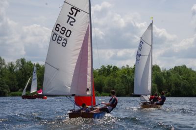 CVRDA Rally at Hunts 2017
CVRDA rally at Hunts Sailing Club June 2017
Keywords: hunts events2017