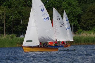 CVRDA Rally at Hunts 2017
CVRDA rally at Hunts Sailing Club June 2017
Keywords: hunts events2017