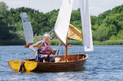 CVRDA Rally at Hunts 2017
CVRDA rally at Hunts Sailing Club June 2017
Keywords: hunts events2017