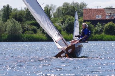 CVRDA Rally at Hunts 2017
CVRDA rally at Hunts Sailing Club June 2017
Keywords: hunts events2017