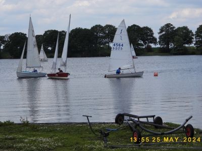 CVRDA Rally at Nantwich and Border Counties Sailing Club 2024
CVRDA rally at Nantwich and Border Counties Sailing Club August 2024
Keywords: events2024 nantwich